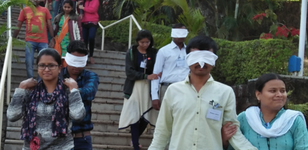 Trustbuilding using blindfold activity